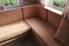 caravan hoek bank
