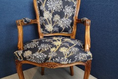 Biedermeier stoel met bloemen